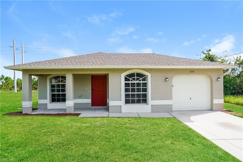 1249 Belgrave ST FORT MYERS, FL 33913