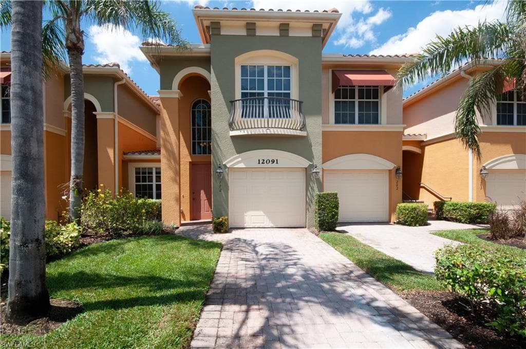 12091 Toscana WAY 102 BONITA SPRINGS, FL 34135