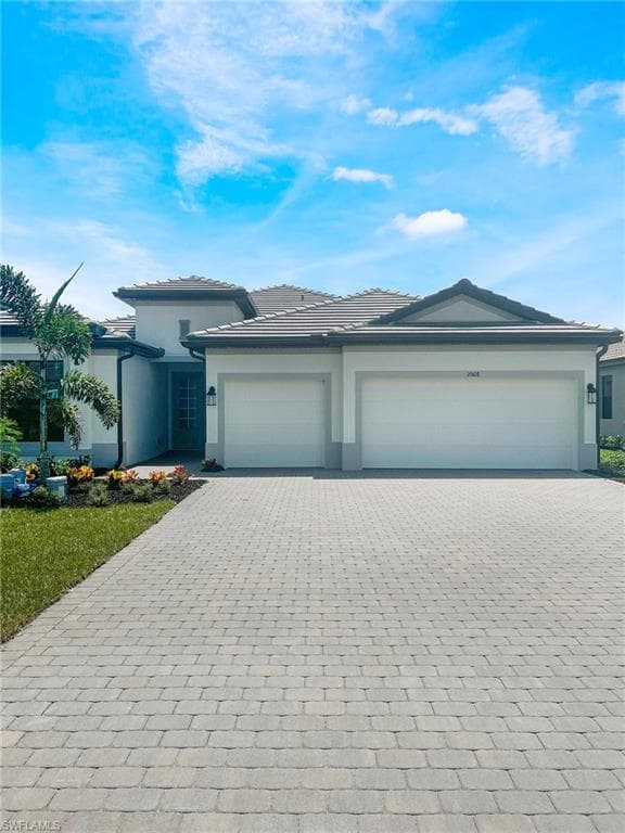 19108 Hanley BLVD ESTERO, FL 33928
