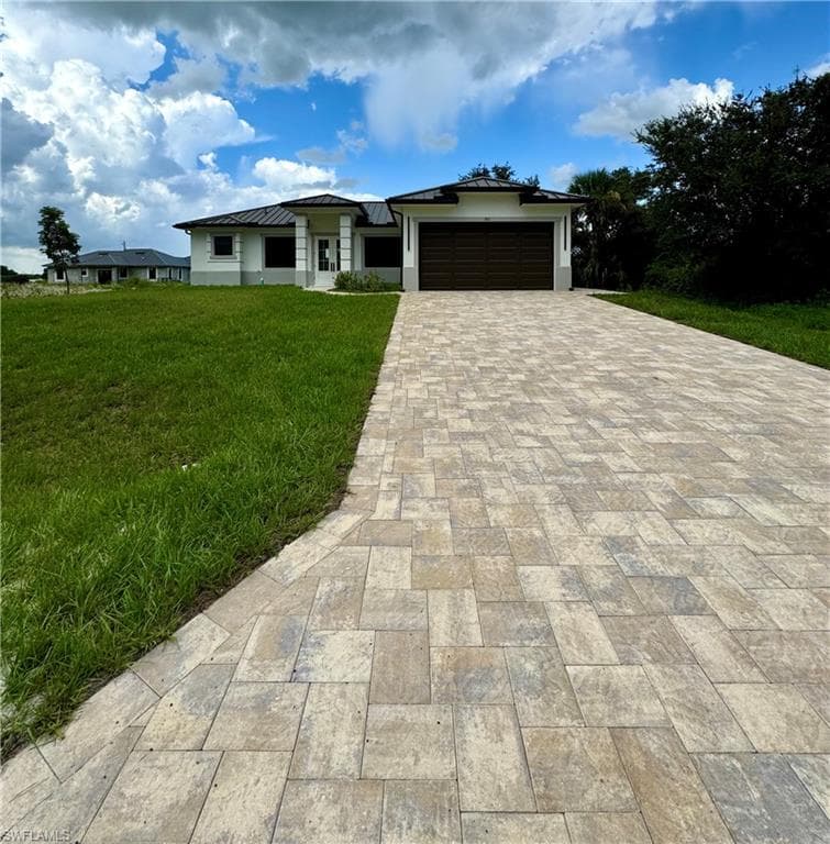 3012 Lady LN LABELLE, FL 33935