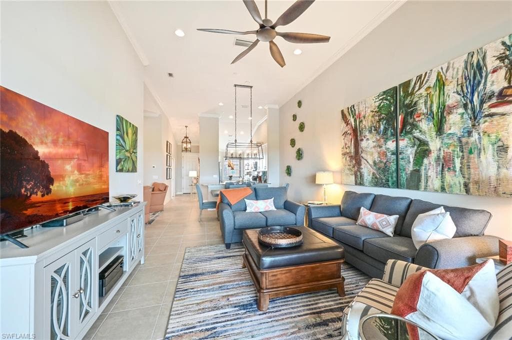 9389 Pocida CT 202 NAPLES, FL 34119