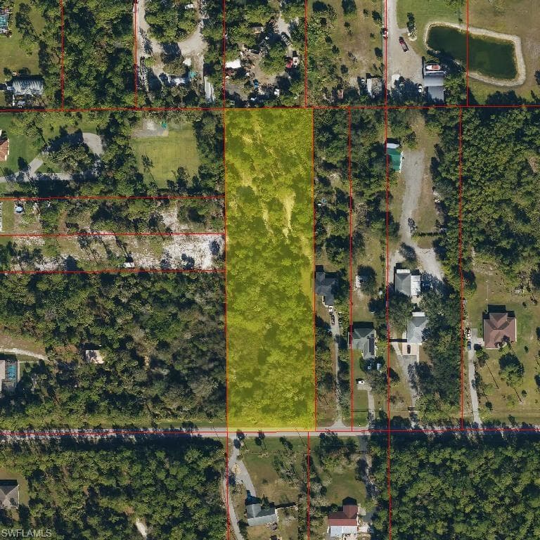 24th AVE NE NAPLES, FL 34120