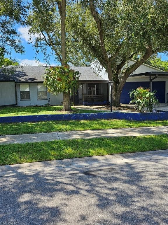 15483 Spring Line LN FORT MYERS, FL 33905