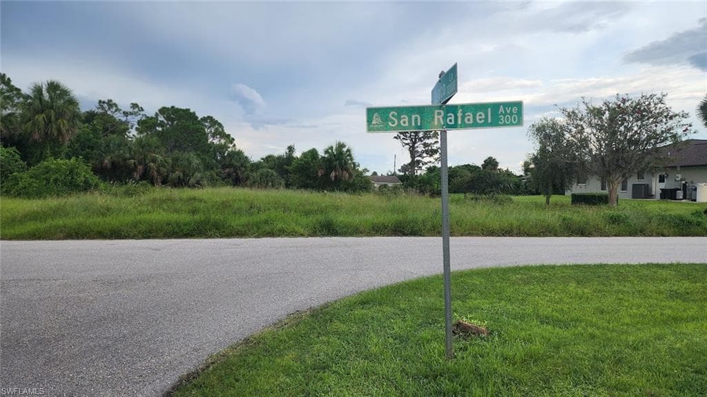 San Raphael AVE NORTH PORT, FL 34287