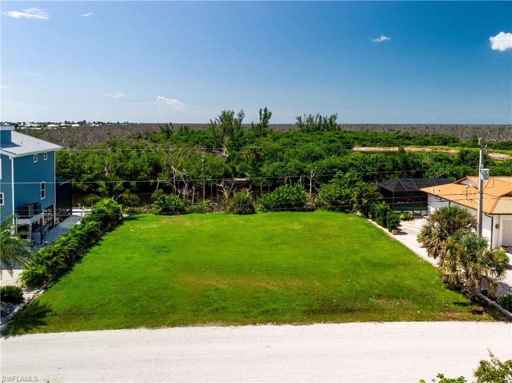4061 Galt Island AVE ST. JAMES CITY, FL 33956