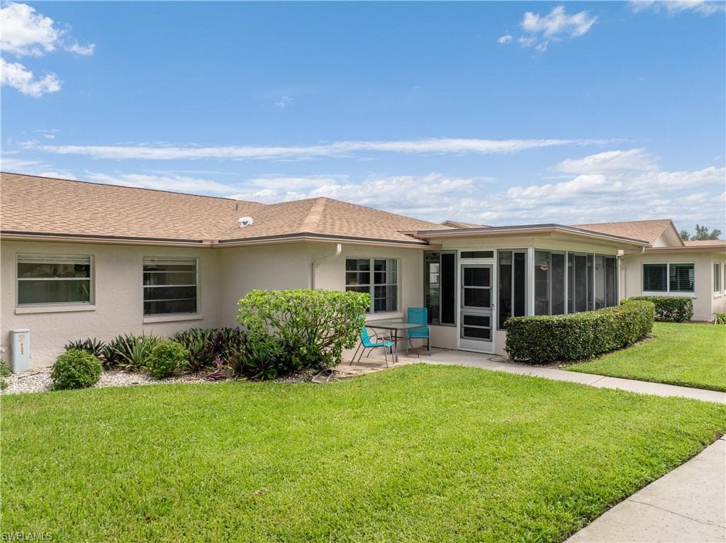 5685 Bolla CT FORT MYERS, FL 33919