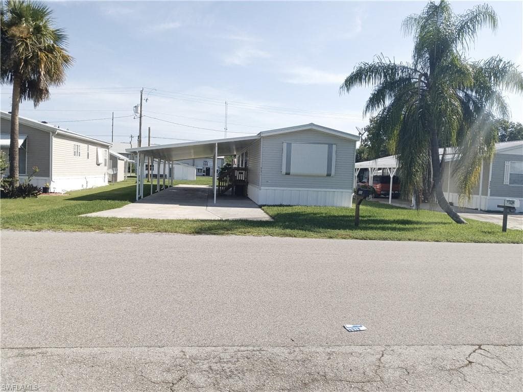 231 Palm AVE NW MOORE HAVEN, FL 33471