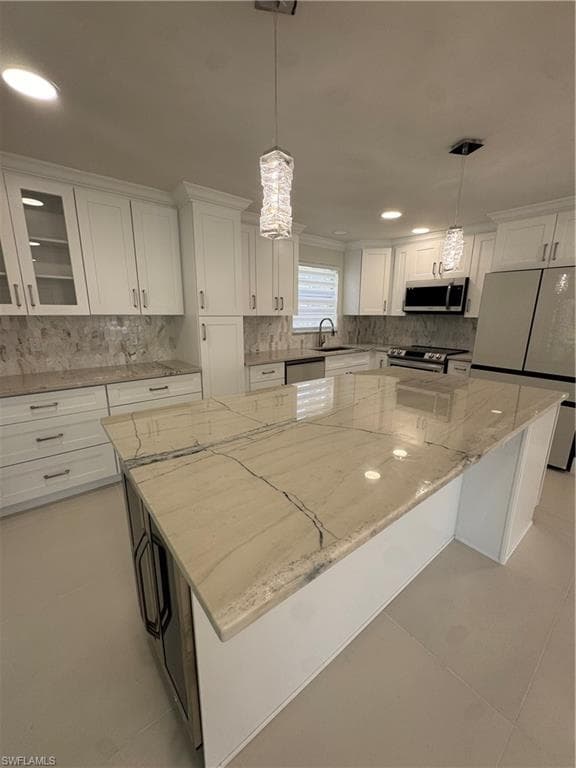 1549 Sandpiper ST 51 NAPLES, FL 34102