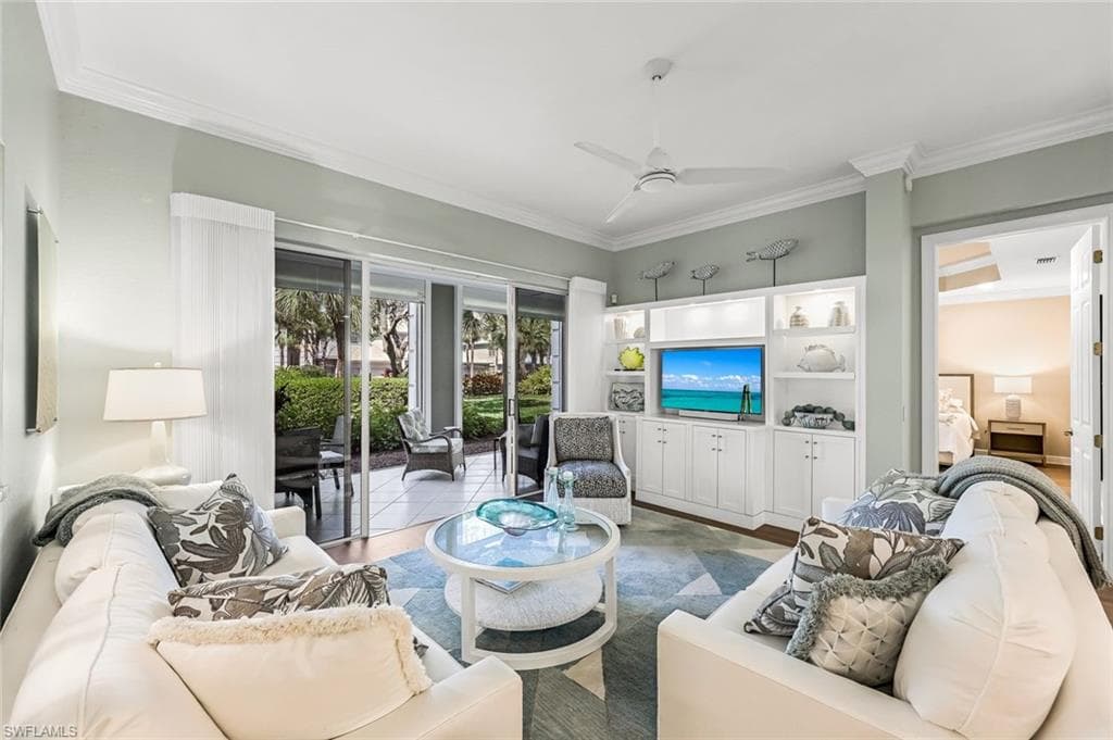 9048 Whimbrel Watch LN 101 NAPLES, FL 34109