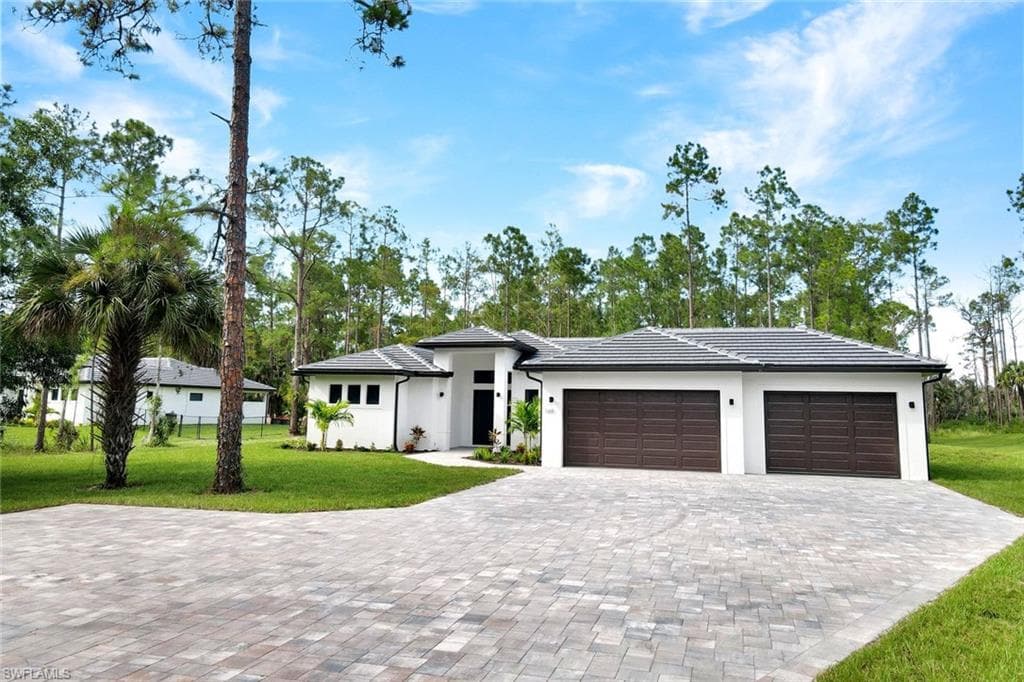 169 18th AVE NW NAPLES, FL 34120