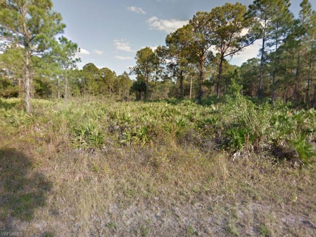 1310 Monroe AVE LEHIGH ACRES, FL 33972