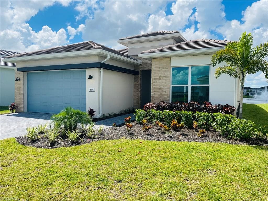 9080 Wisteria WAY NAPLES, FL 34114