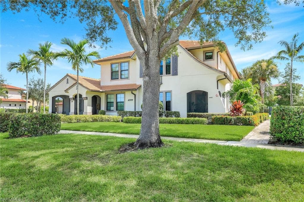 1399 Santiago CIR 1103 NAPLES, FL 34113