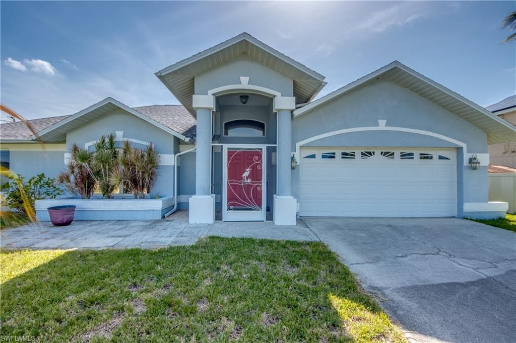 4425 SW 14th AVE CAPE CORAL, FL 33914