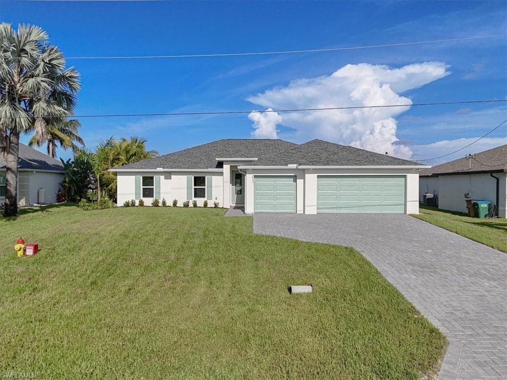 2933 SW 11th PL CAPE CORAL, FL 33914