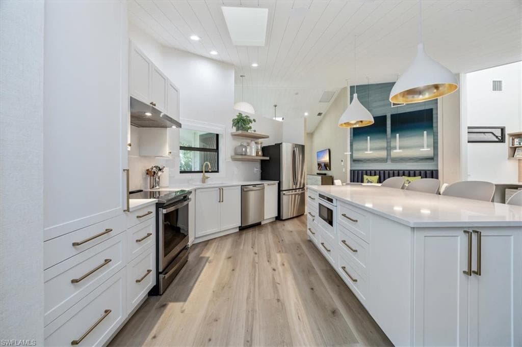 6626 Trident WAY G6 NAPLES, FL 34108