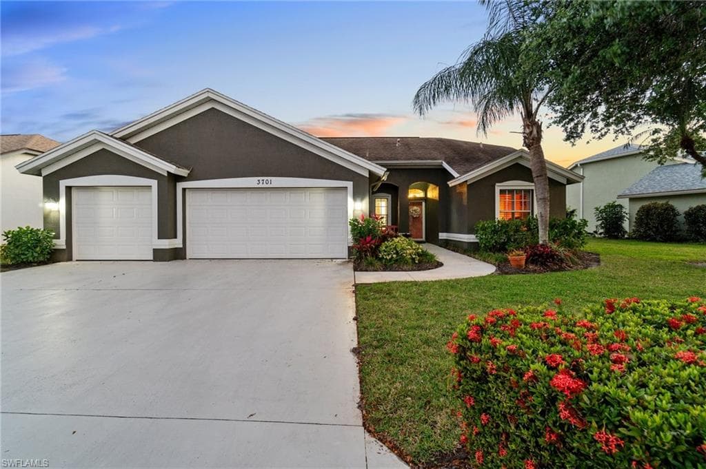 3701 Bali LN ESTERO, FL 33928