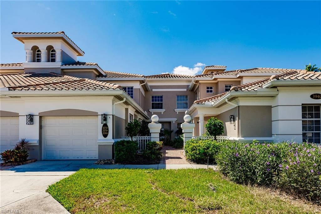 3940 Deer Crossing CT 4-203 NAPLES, FL 34114