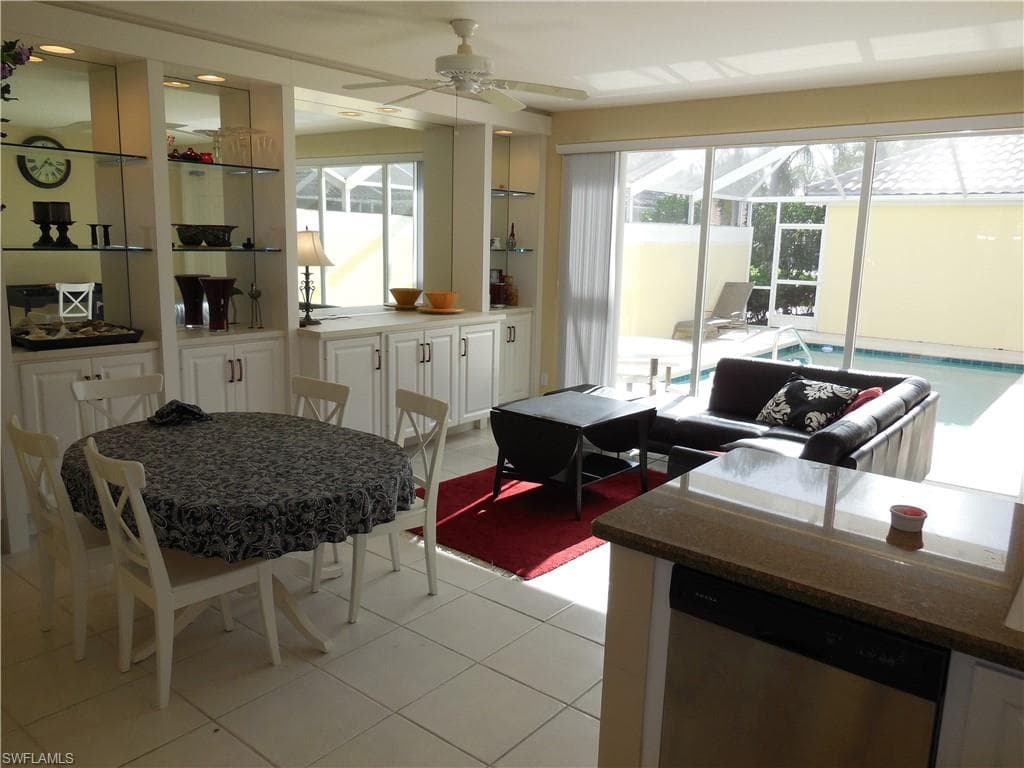 3526 Zanzibar WAY NAPLES, FL 34119