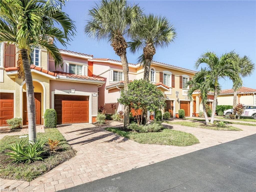 20241 Estero Gardens CIR 107 ESTERO, FL 33928