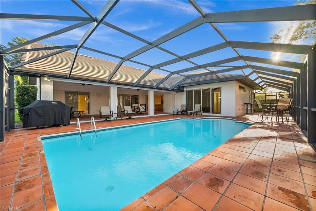 544 Roma CT NAPLES, FL 34110