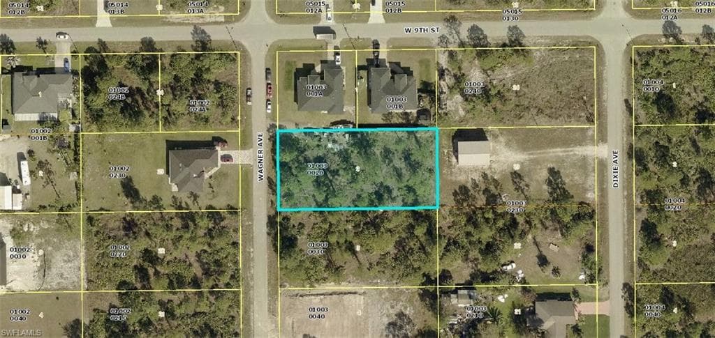 820 Wagner AVE LEHIGH ACRES, FL 33972
