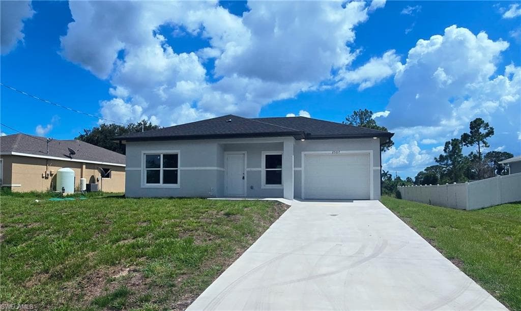 2507 34TH ST SW LEHIGH ACRES, FL 33976