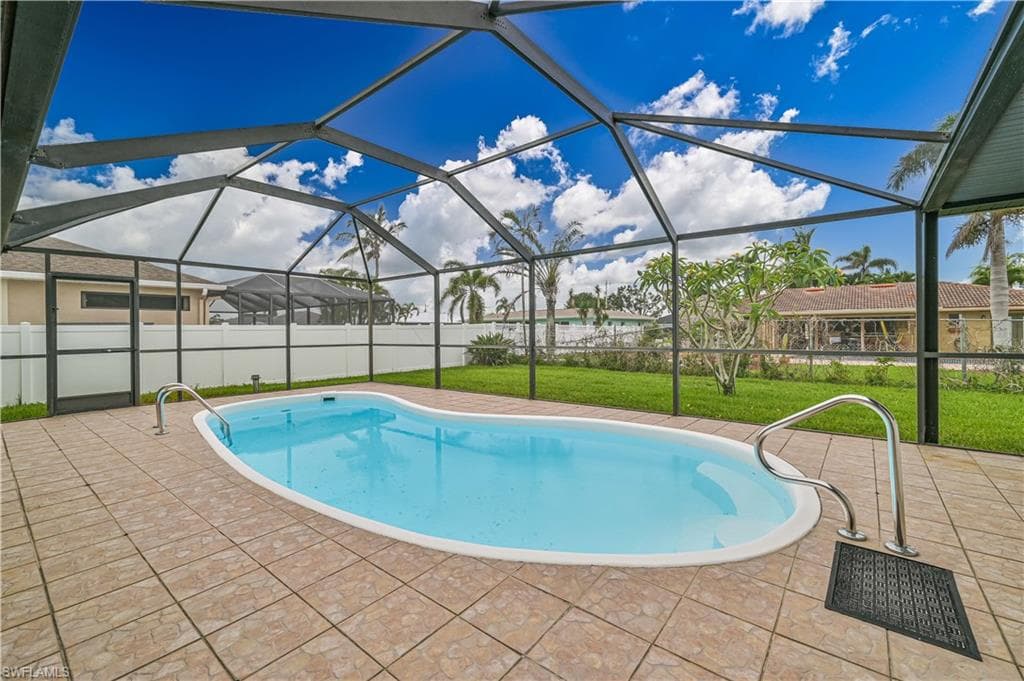 634 SE 32nd ST CAPE CORAL, FL 33904