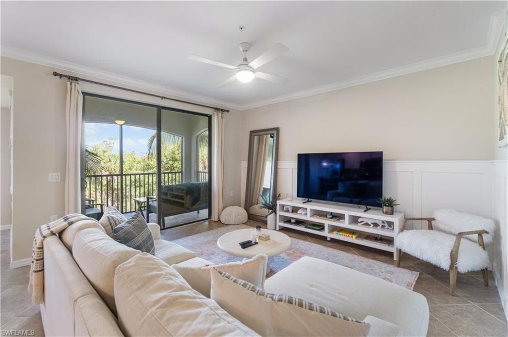 9834 Giaveno CIR 1726 NAPLES, FL 34113