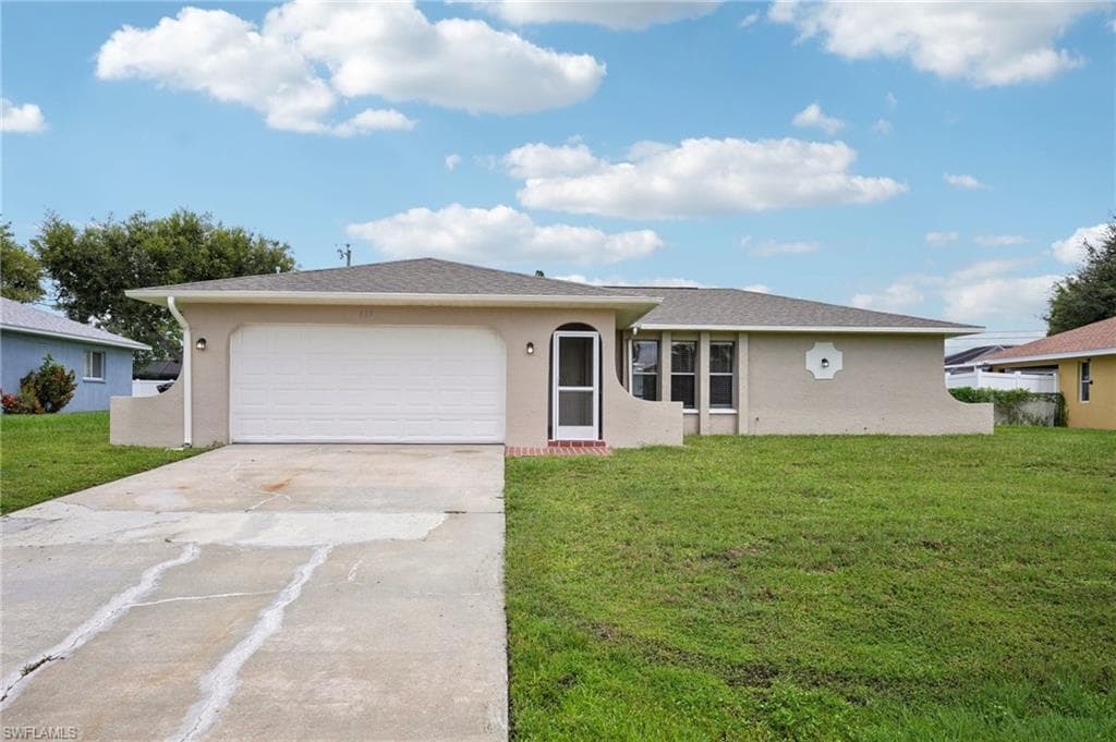 609 25th TER CAPE CORAL, FL 33904