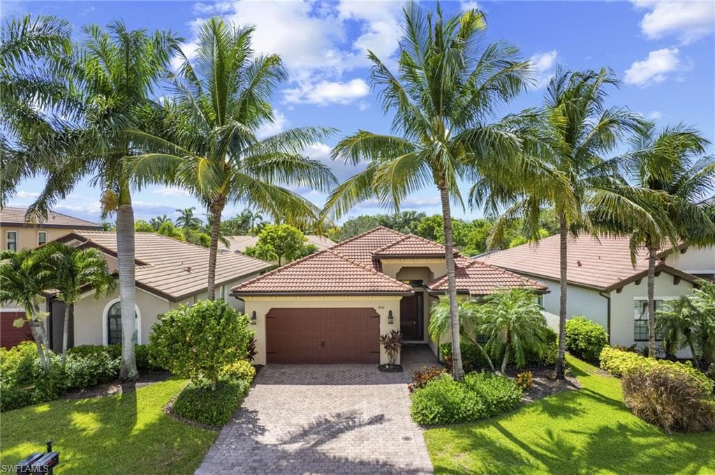 26112 Saint Michael LN BONITA SPRINGS, FL 34135