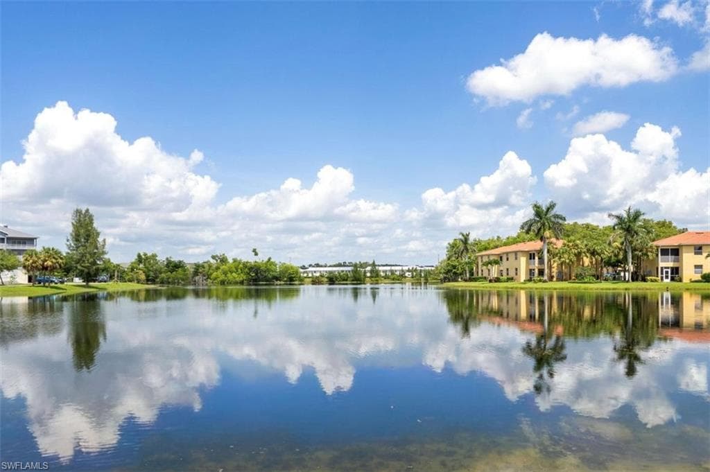 4336 Bellasol CIR 2911 FORT MYERS, FL 33916