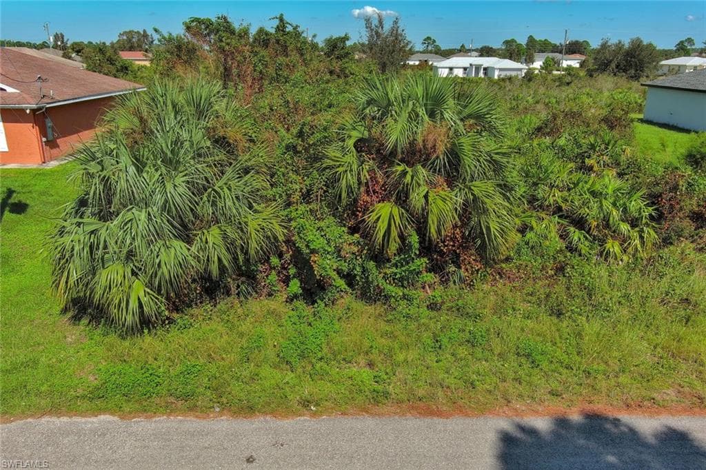 2912 61st ST W LEHIGH ACRES, FL 33971