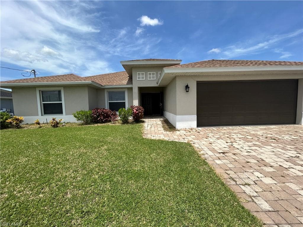 2412 NW 8th PL CAPE CORAL, FL 33993
