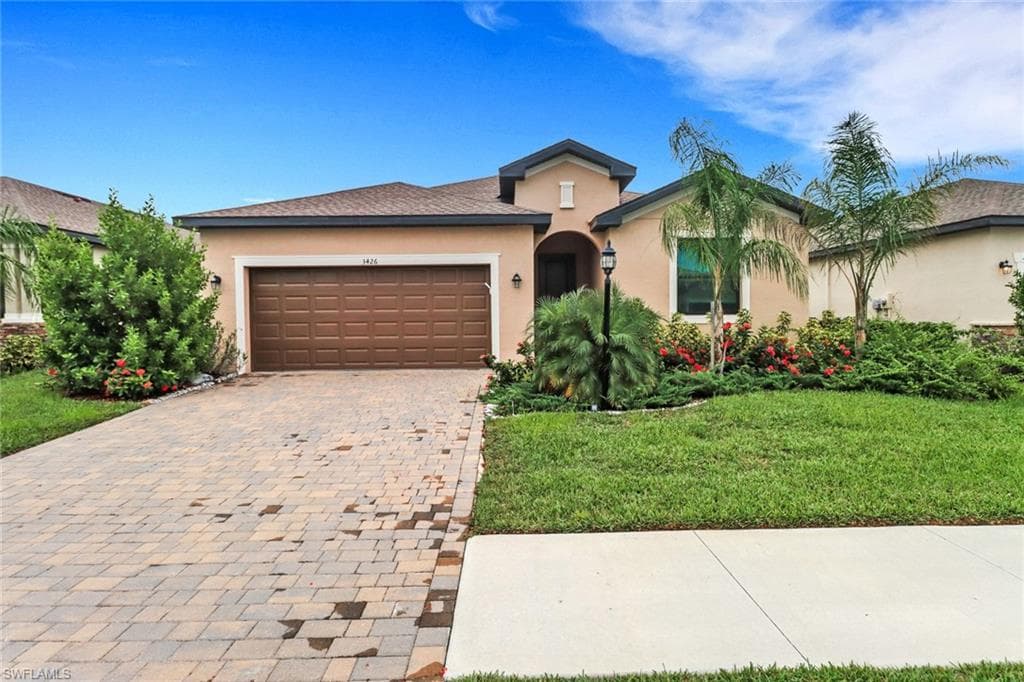 3426 Menores WAY FORT MYERS, FL 33905