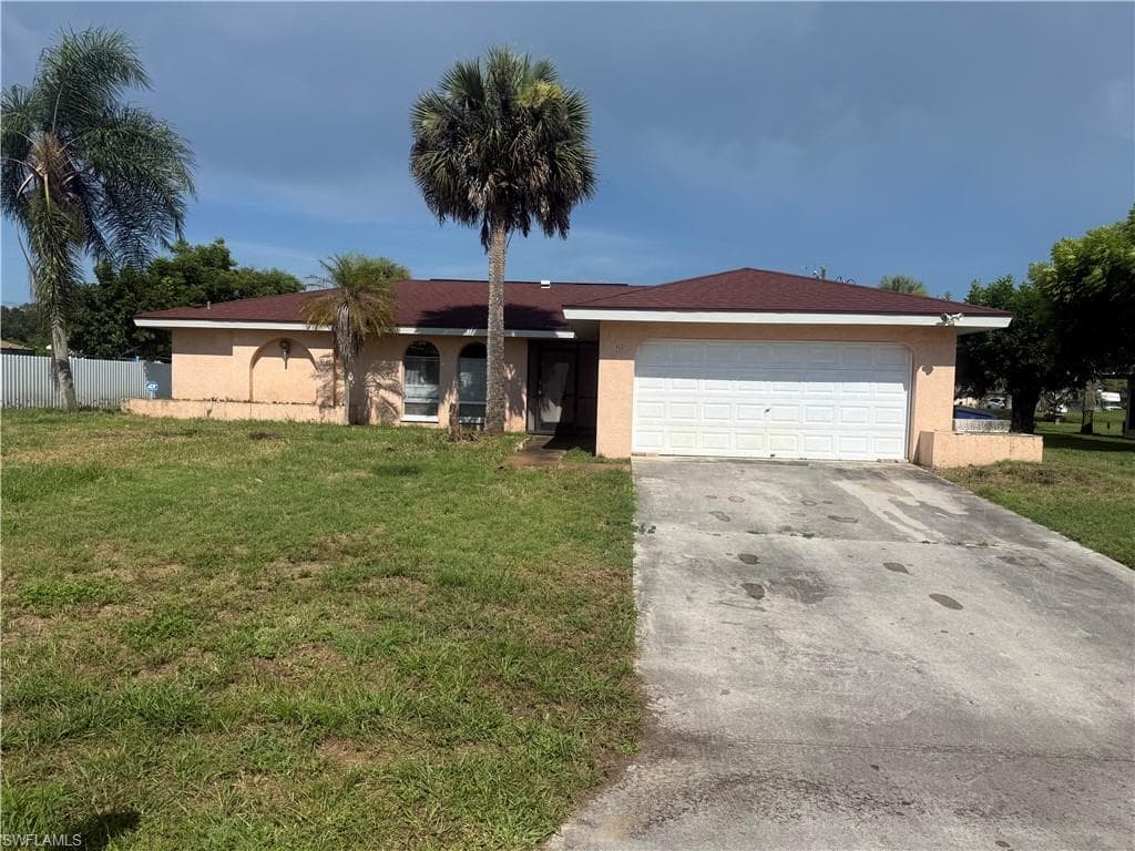 412 Glendale AVE LEHIGH ACRES, FL 33936