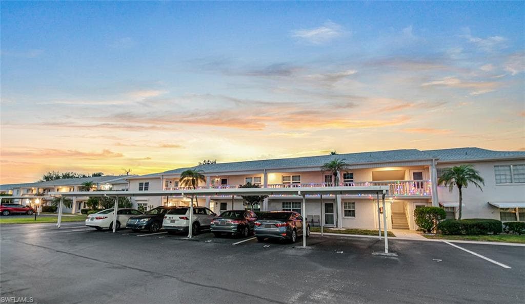 1830 Brantley RD B7 - 203 FORT MYERS, FL 33907