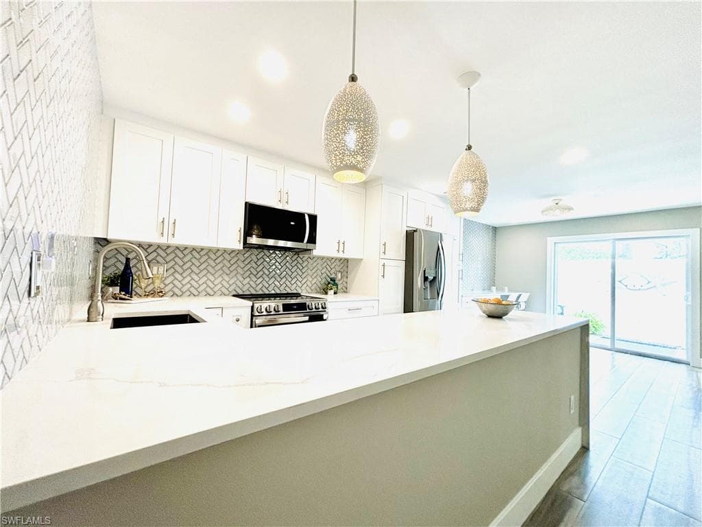 1455 Curlew AVE 1 NAPLES, FL 34102