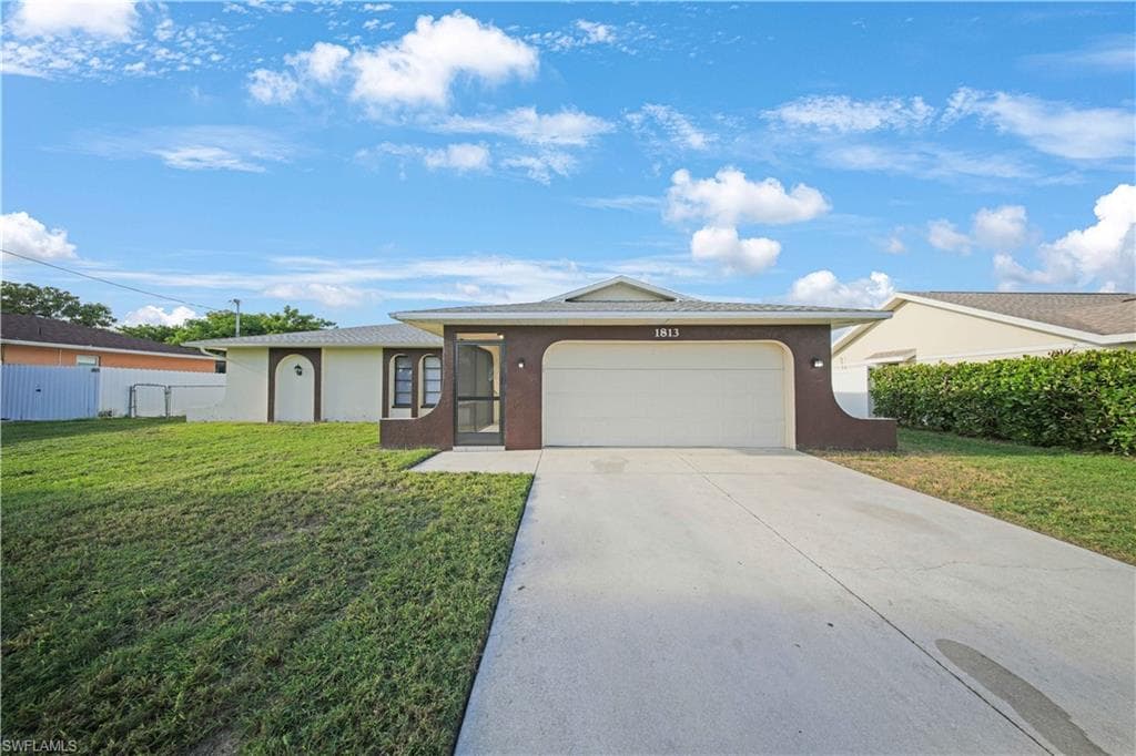 1813 Bolado PKWY CAPE CORAL, FL 33990