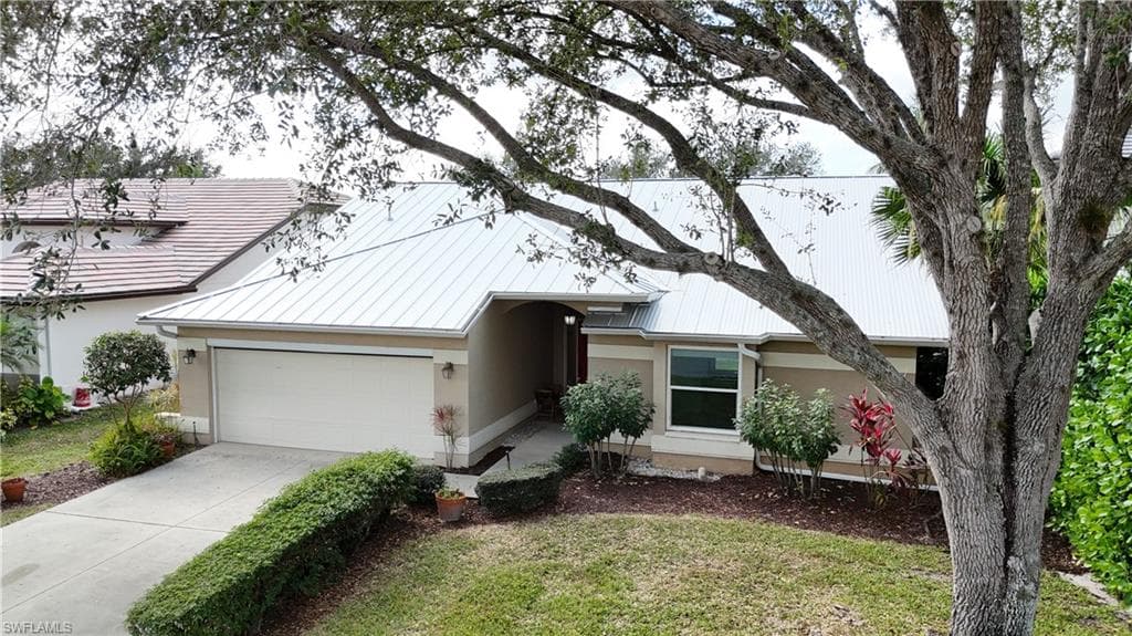 10987 Fieldfair DR NAPLES, FL 34119