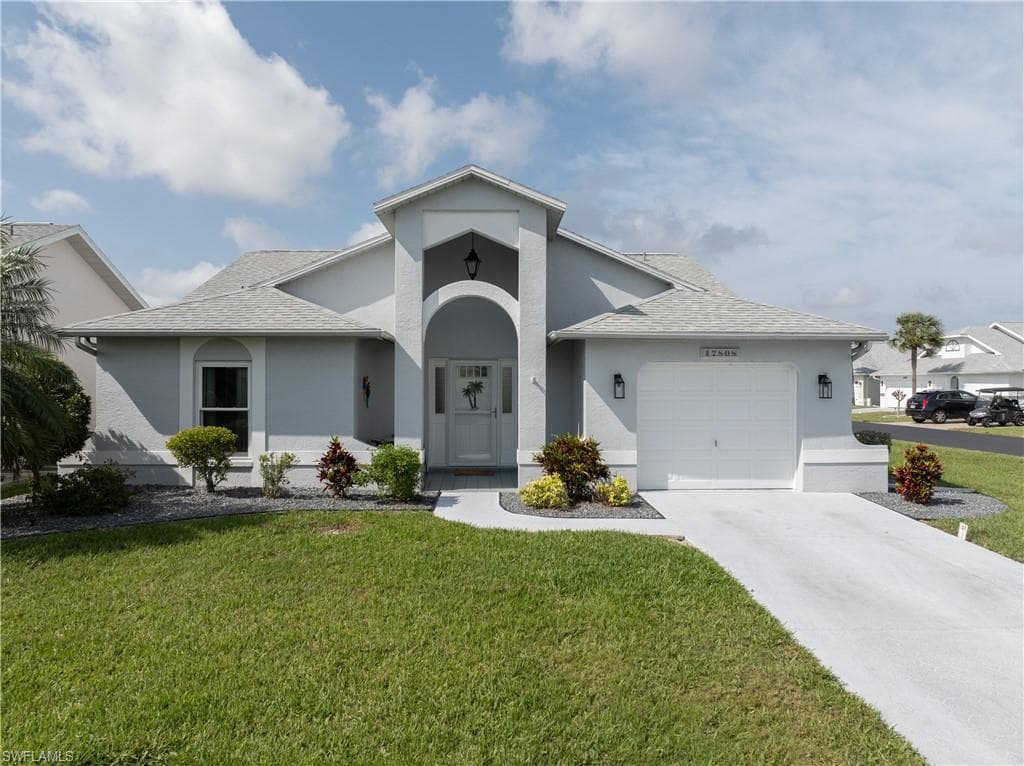 17808 Dracena CIR NORTH FORT MYERS, FL 33917