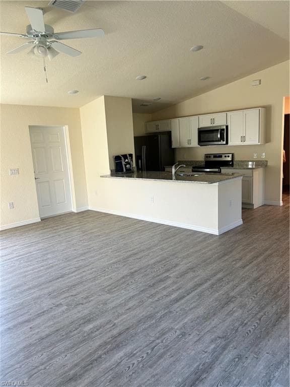 1031 S Bronze CT LABELLE, FL 33935