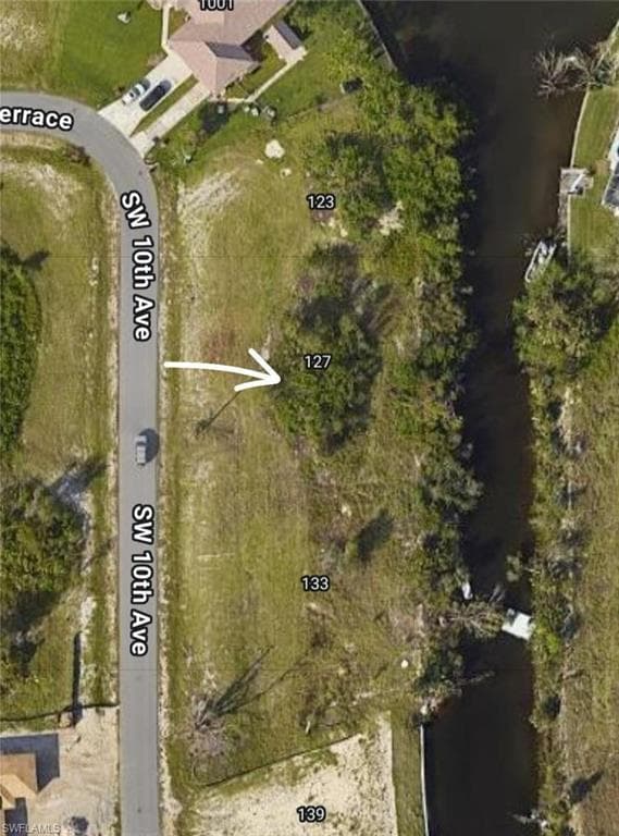 127 10th AVE CAPE CORAL, FL 33991