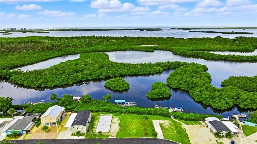 4769 Tahiti DR BONITA SPRINGS, FL 34134