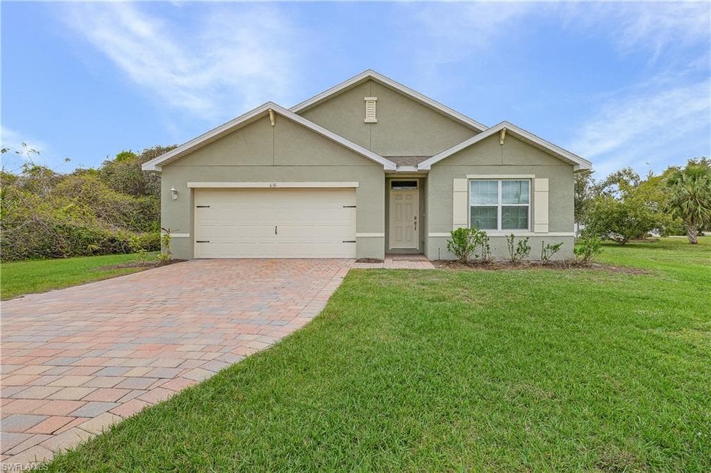 616 Posadas CIR PUNTA GORDA, FL 33983