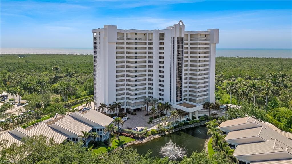 6361 Pelican Bay BLVD 605 NAPLES, FL 34108