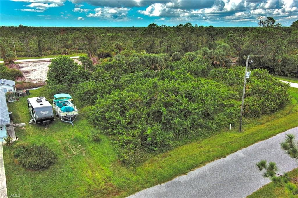 4137 Chippewa ST PORT CHARLOTTE, FL 33981