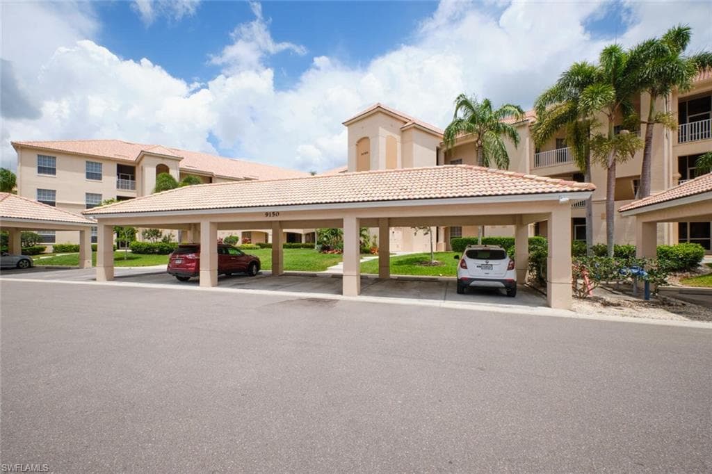 9150 Southmont CV 209 FORT MYERS, FL 33908