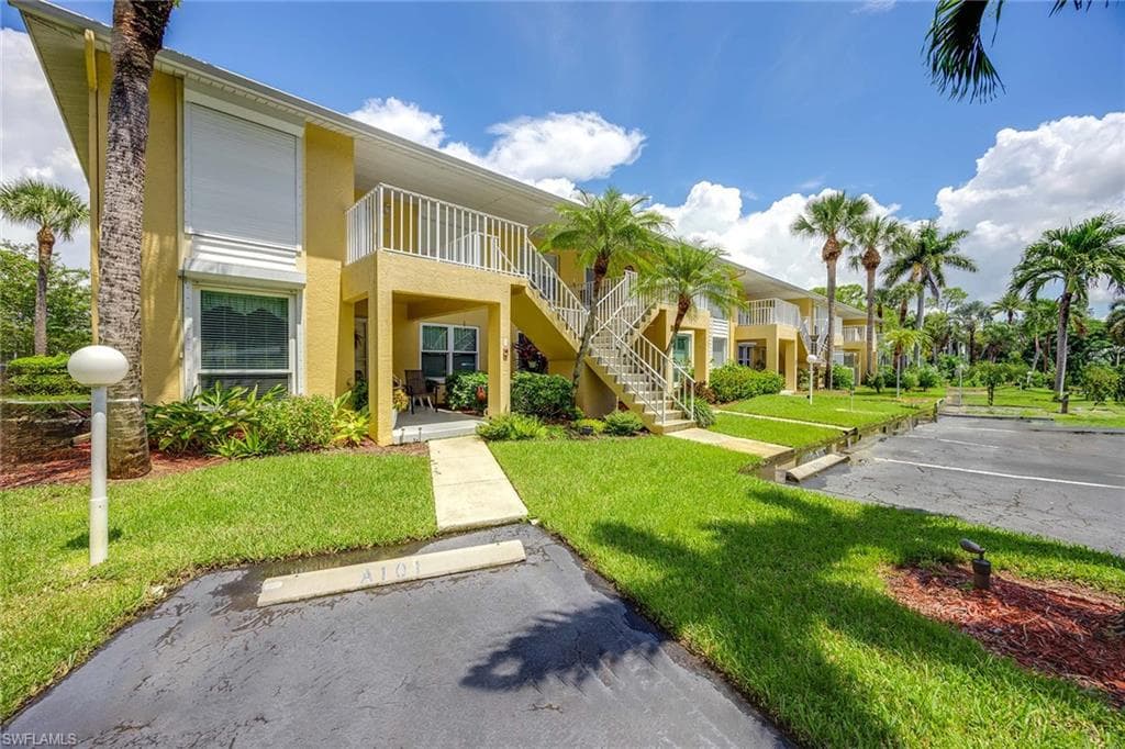 1150 Yesica Ann CIR A205 NAPLES, FL 34110