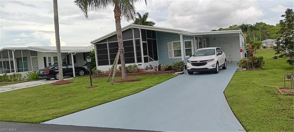10330 Wales Loop BONITA SPRINGS, FL 34135